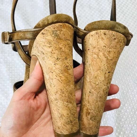 Gucci suede heels - Picture 12 of 13